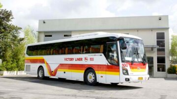 Victory Liner Bus Outside