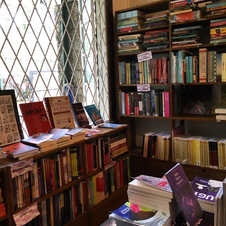 mt-cloud-bookshop-baguio