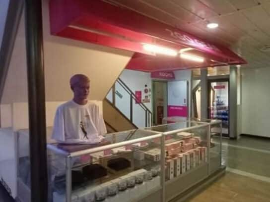 2Go Francis Xavier Gear Shop