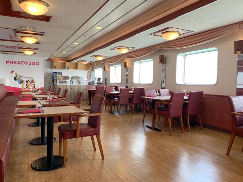 2go ferry dining cafe